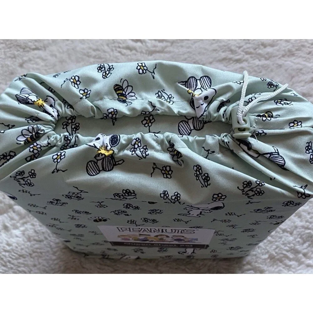 Peanuts Snoopy Spring‎ Bees Flowers Floral QUEEN Sz Sheet Set Soft Green NEW